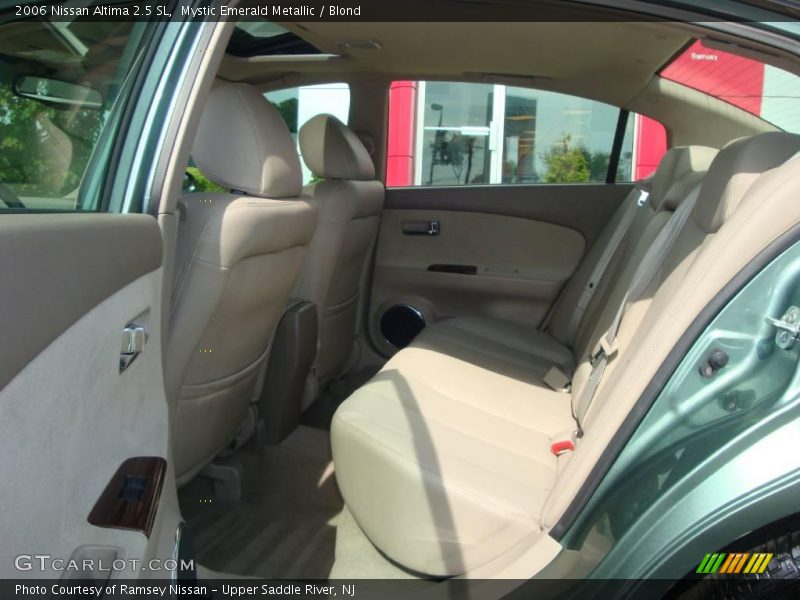 Mystic Emerald Metallic / Blond 2006 Nissan Altima 2.5 SL