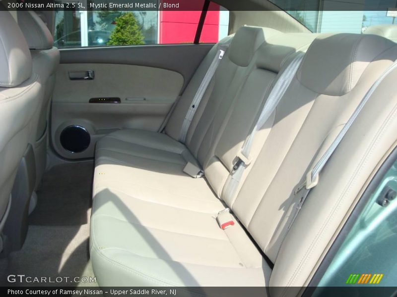 Mystic Emerald Metallic / Blond 2006 Nissan Altima 2.5 SL