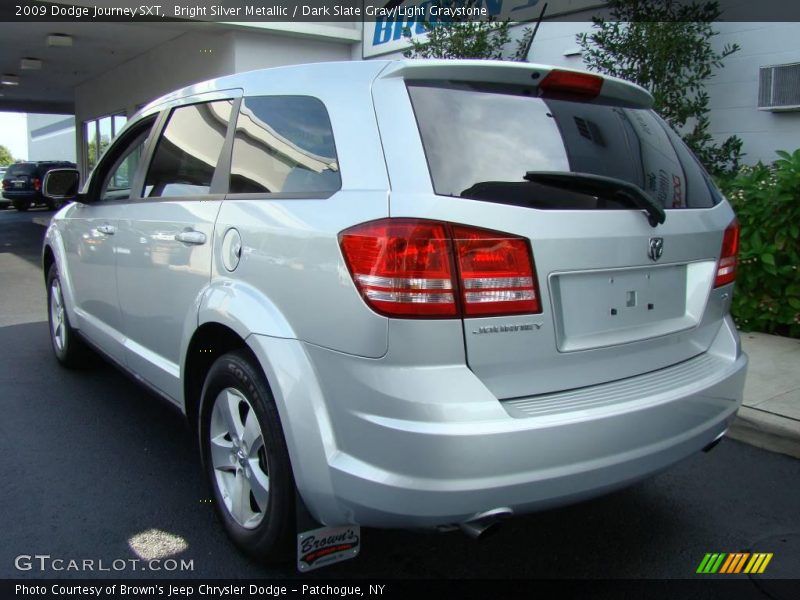Bright Silver Metallic / Dark Slate Gray/Light Graystone 2009 Dodge Journey SXT