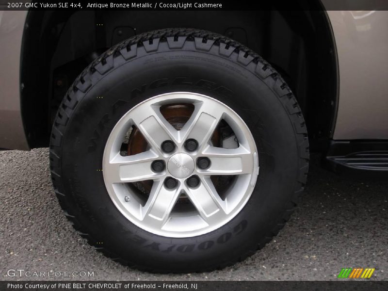Antique Bronze Metallic / Cocoa/Light Cashmere 2007 GMC Yukon SLE 4x4