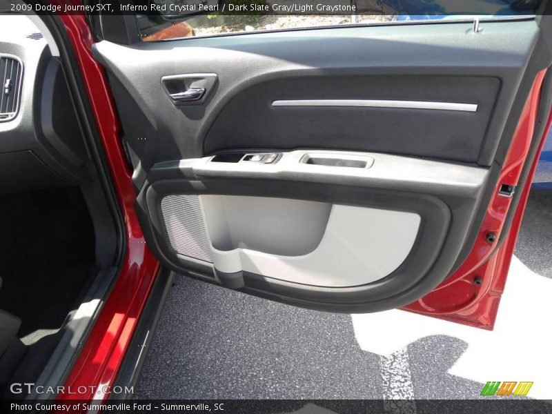 Inferno Red Crystal Pearl / Dark Slate Gray/Light Graystone 2009 Dodge Journey SXT