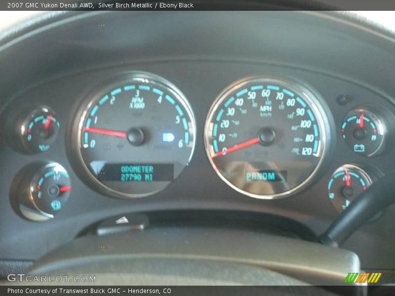 Silver Birch Metallic / Ebony Black 2007 GMC Yukon Denali AWD