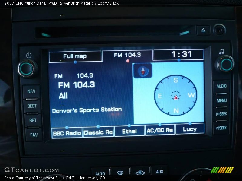 Silver Birch Metallic / Ebony Black 2007 GMC Yukon Denali AWD