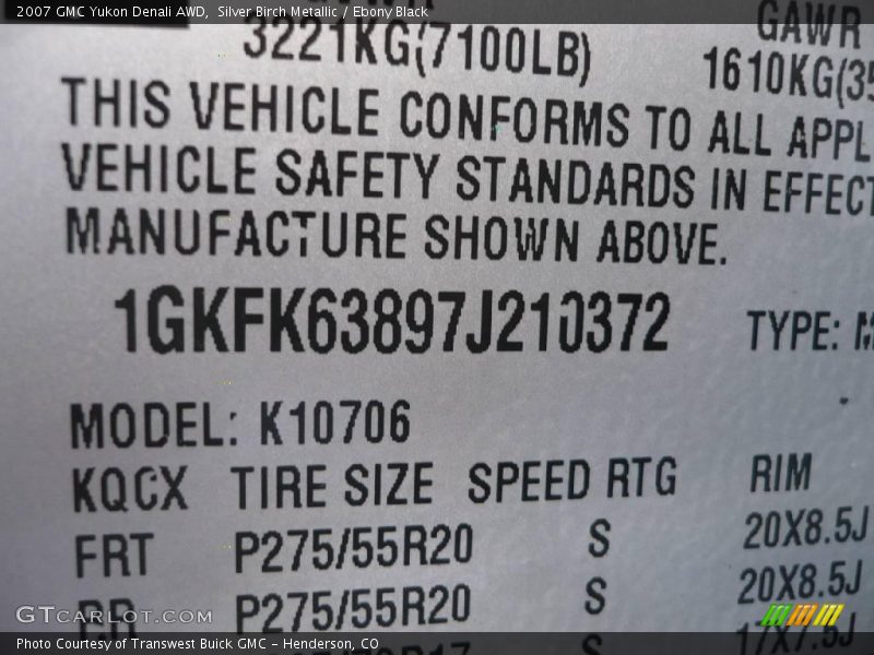 Silver Birch Metallic / Ebony Black 2007 GMC Yukon Denali AWD