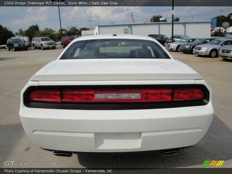 Stone White / Dark Slate Gray 2009 Dodge Challenger R/T Classic