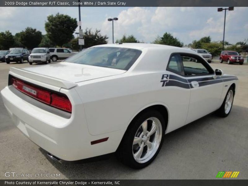 Stone White / Dark Slate Gray 2009 Dodge Challenger R/T Classic
