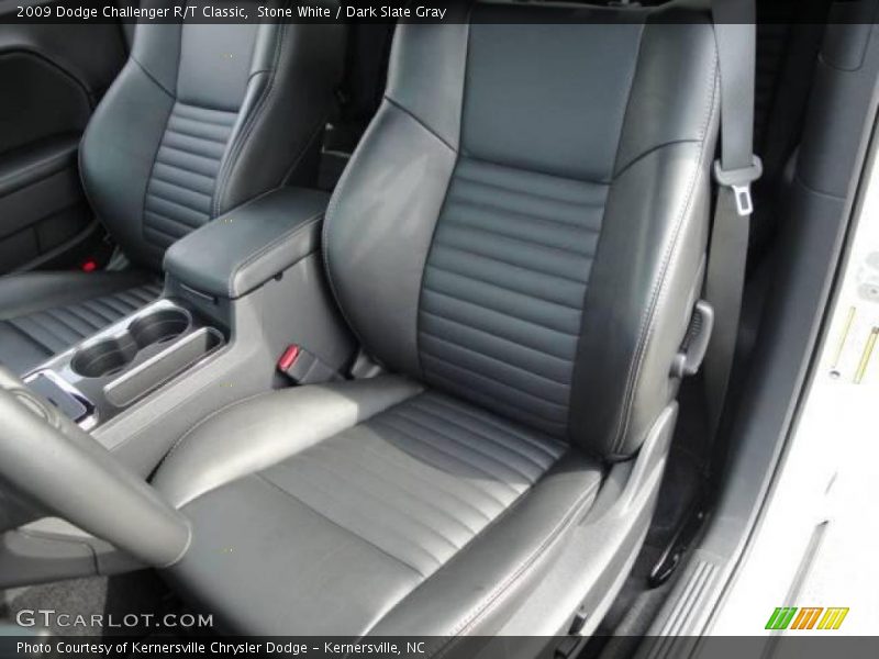 Stone White / Dark Slate Gray 2009 Dodge Challenger R/T Classic