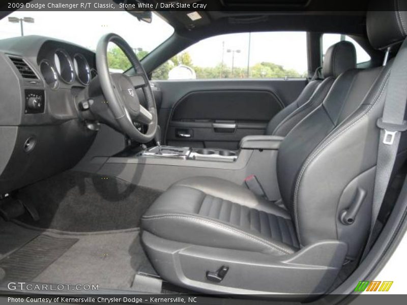 Stone White / Dark Slate Gray 2009 Dodge Challenger R/T Classic