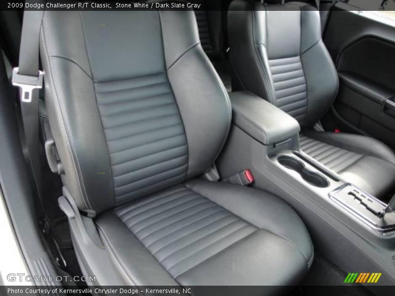 Stone White / Dark Slate Gray 2009 Dodge Challenger R/T Classic