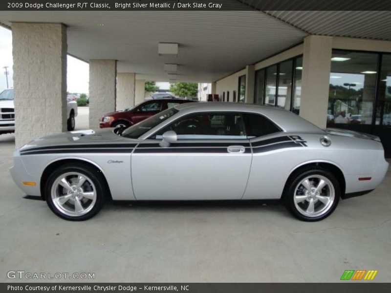 Bright Silver Metallic / Dark Slate Gray 2009 Dodge Challenger R/T Classic