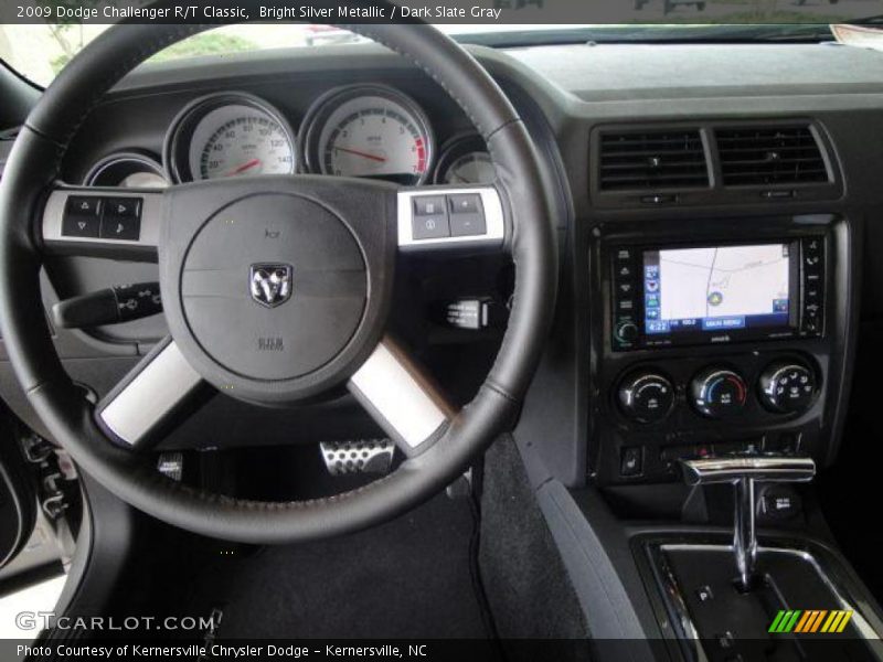 Bright Silver Metallic / Dark Slate Gray 2009 Dodge Challenger R/T Classic