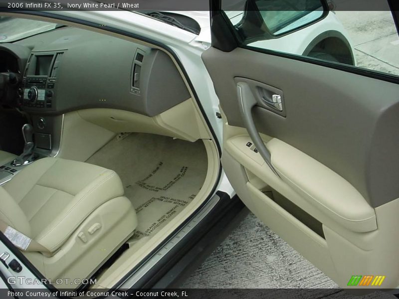 Ivory White Pearl / Wheat 2006 Infiniti FX 35