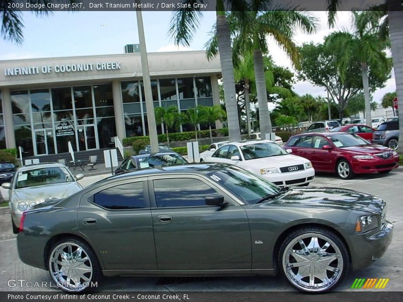 Dark Titanium Metallic / Dark Slate Gray 2009 Dodge Charger SXT