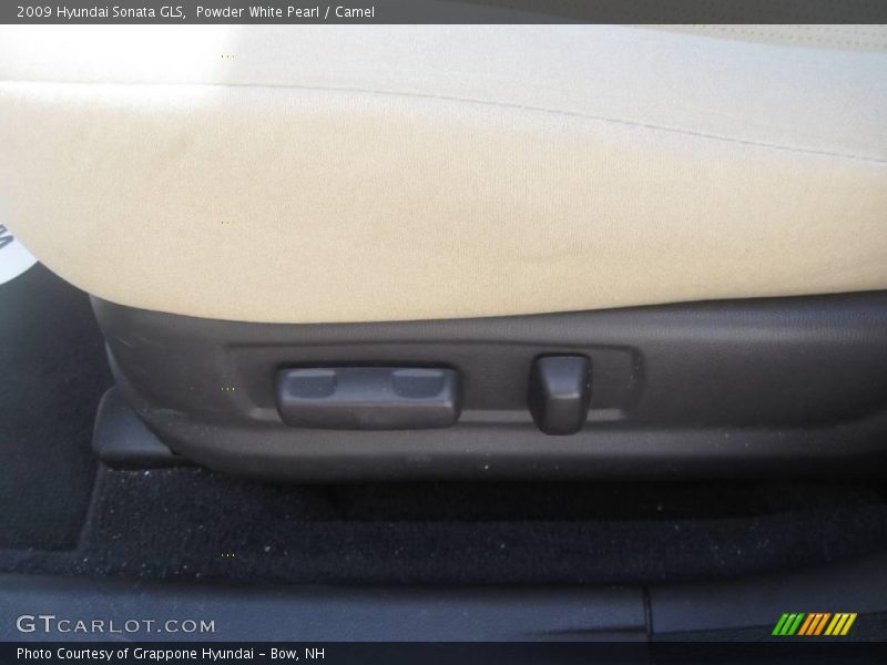Powder White Pearl / Camel 2009 Hyundai Sonata GLS