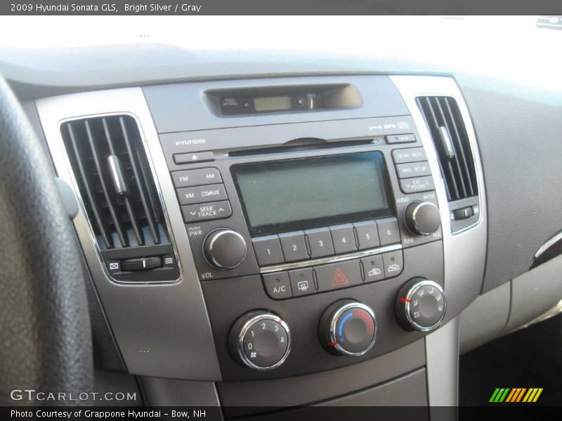 Bright Silver / Gray 2009 Hyundai Sonata GLS