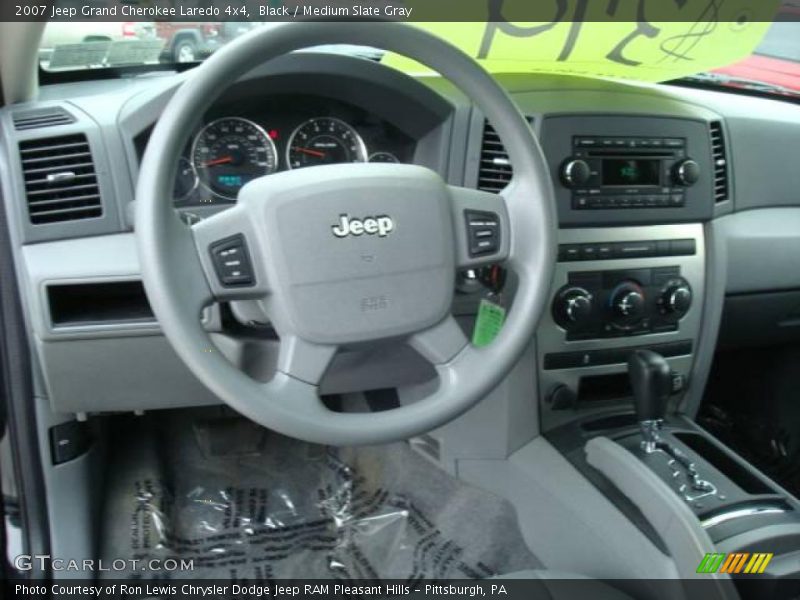 Black / Medium Slate Gray 2007 Jeep Grand Cherokee Laredo 4x4