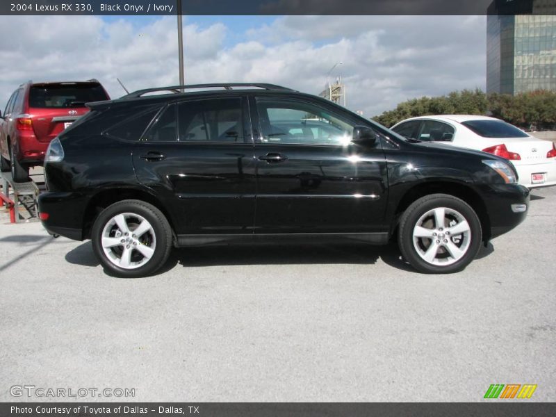Black Onyx / Ivory 2004 Lexus RX 330