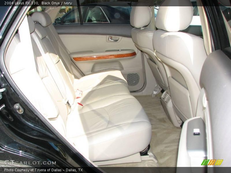 Black Onyx / Ivory 2004 Lexus RX 330
