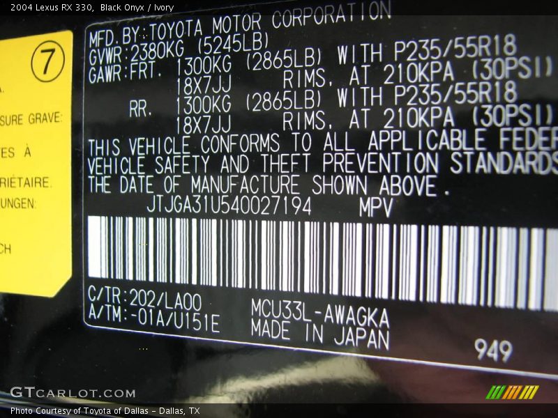 Black Onyx / Ivory 2004 Lexus RX 330