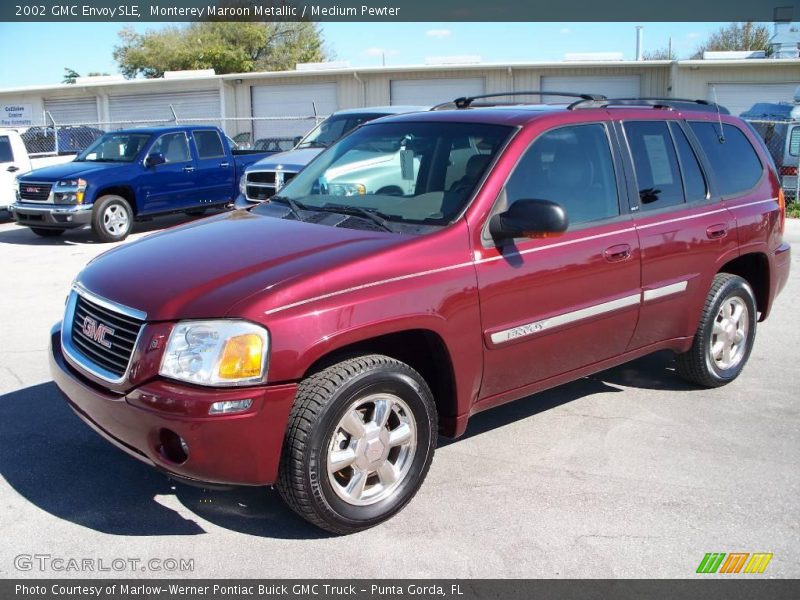 Monterey Maroon Metallic / Medium Pewter 2002 GMC Envoy SLE