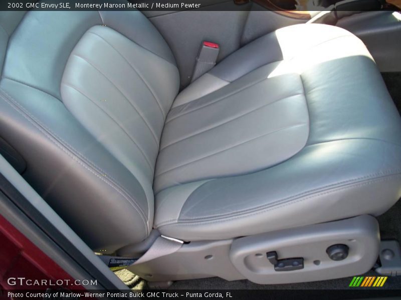 Monterey Maroon Metallic / Medium Pewter 2002 GMC Envoy SLE