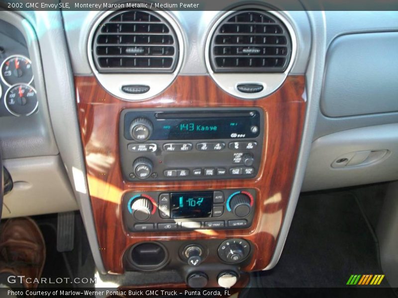 Monterey Maroon Metallic / Medium Pewter 2002 GMC Envoy SLE