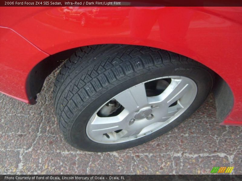 Infra-Red / Dark Flint/Light Flint 2006 Ford Focus ZX4 SES Sedan