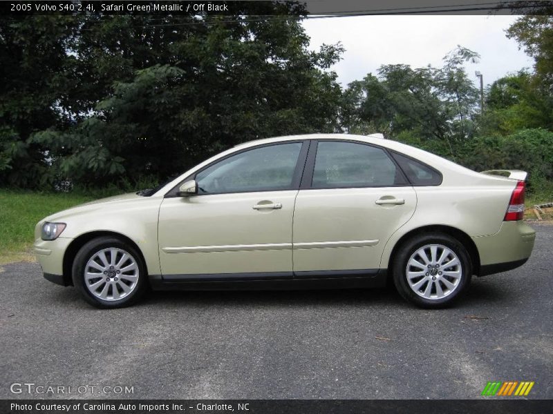 Safari Green Metallic / Off Black 2005 Volvo S40 2.4i