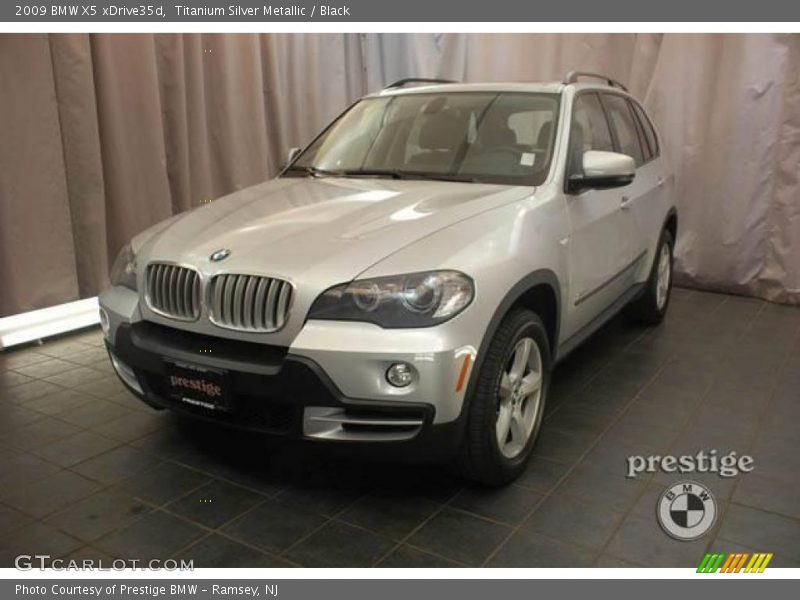 Titanium Silver Metallic / Black 2009 BMW X5 xDrive35d
