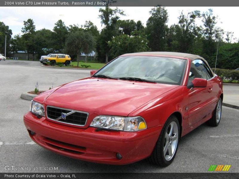 Passion Red / Beige 2004 Volvo C70 Low Pressure Turbo