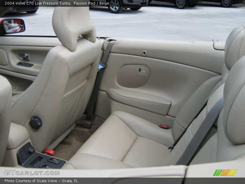 Passion Red / Beige 2004 Volvo C70 Low Pressure Turbo
