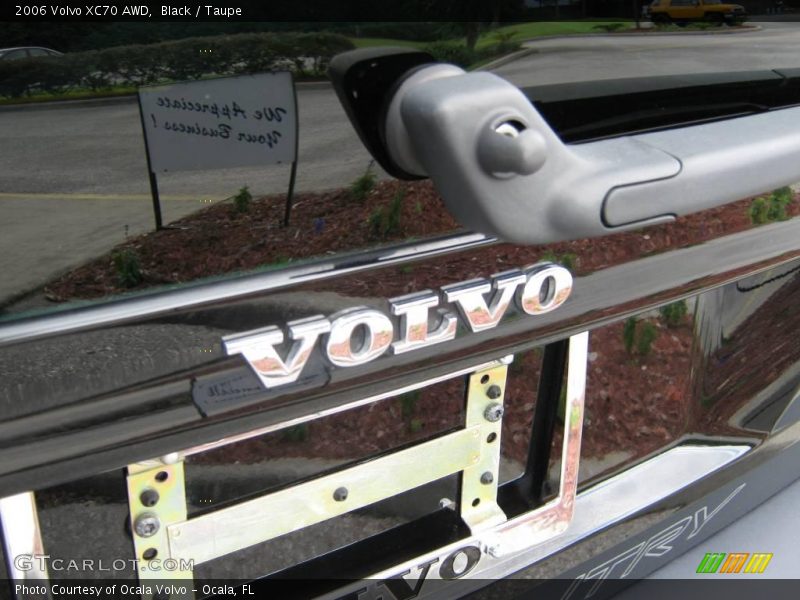 Black / Taupe 2006 Volvo XC70 AWD