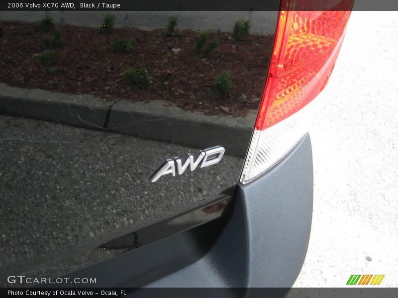Black / Taupe 2006 Volvo XC70 AWD