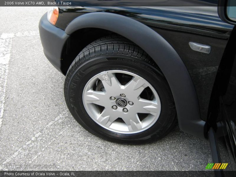 Black / Taupe 2006 Volvo XC70 AWD