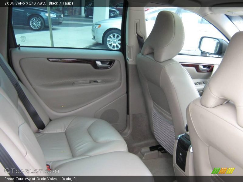 Black / Taupe 2006 Volvo XC70 AWD
