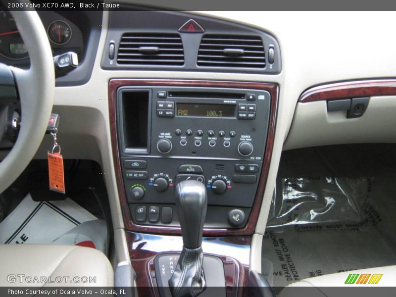 Black / Taupe 2006 Volvo XC70 AWD