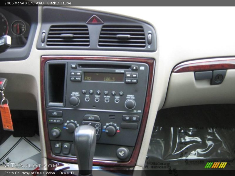 Black / Taupe 2006 Volvo XC70 AWD