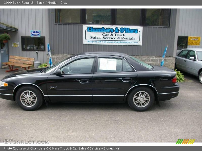 Black / Medium Gray 1999 Buick Regal LS