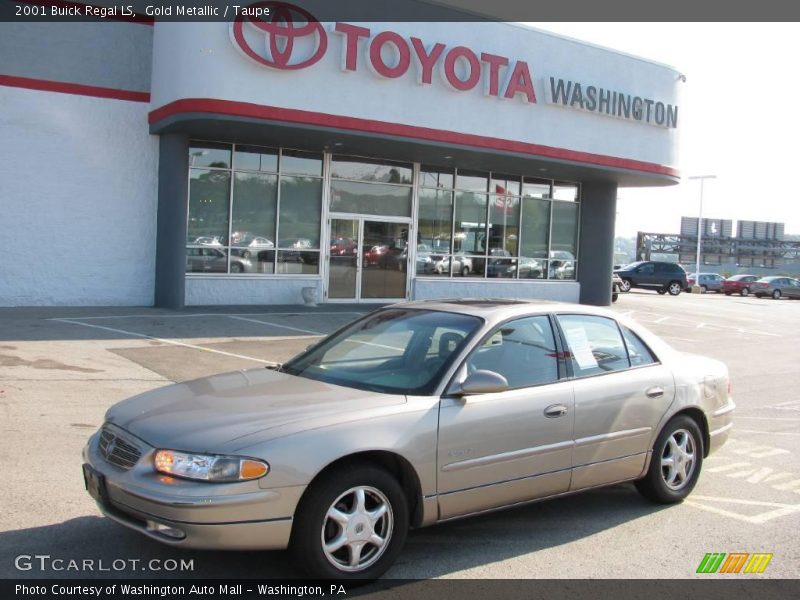 Gold Metallic / Taupe 2001 Buick Regal LS