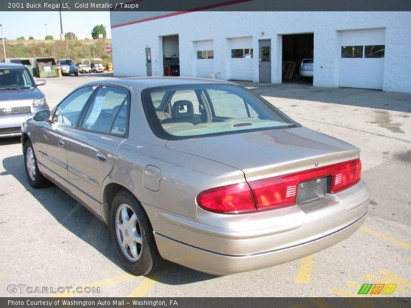 Gold Metallic / Taupe 2001 Buick Regal LS