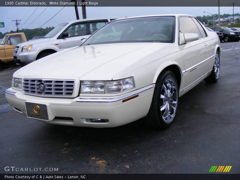 White Diamond / Light Beige 1995 Cadillac Eldorado