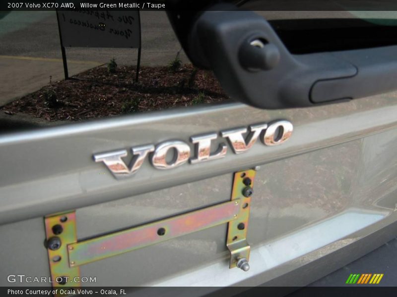 Willow Green Metallic / Taupe 2007 Volvo XC70 AWD