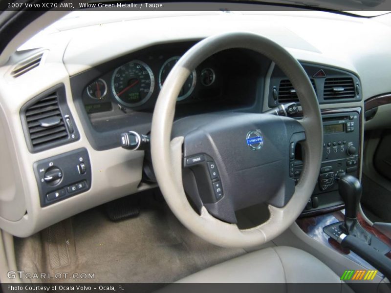 Willow Green Metallic / Taupe 2007 Volvo XC70 AWD