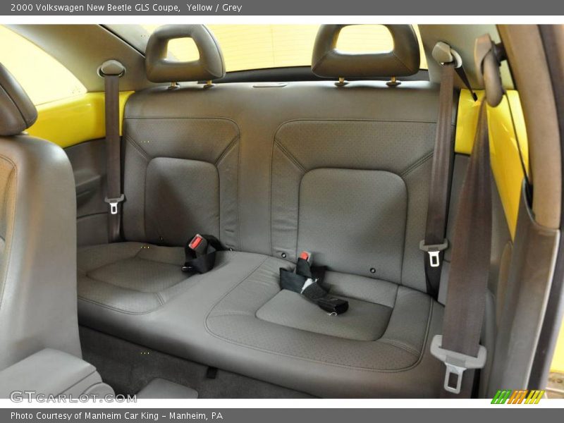 Yellow / Grey 2000 Volkswagen New Beetle GLS Coupe
