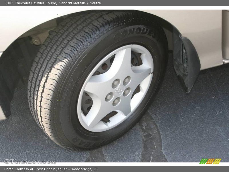Sandrift Metallic / Neutral 2002 Chevrolet Cavalier Coupe