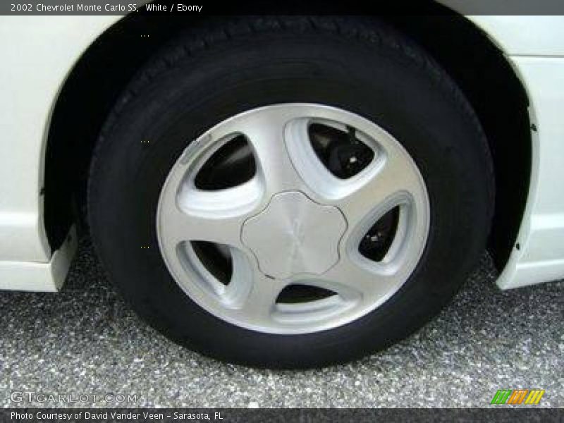 White / Ebony 2002 Chevrolet Monte Carlo SS