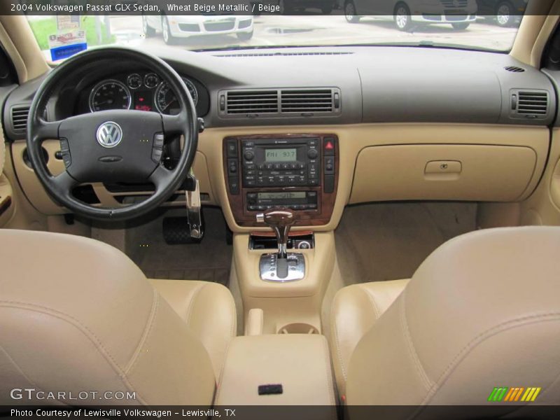 Wheat Beige Metallic / Beige 2004 Volkswagen Passat GLX Sedan