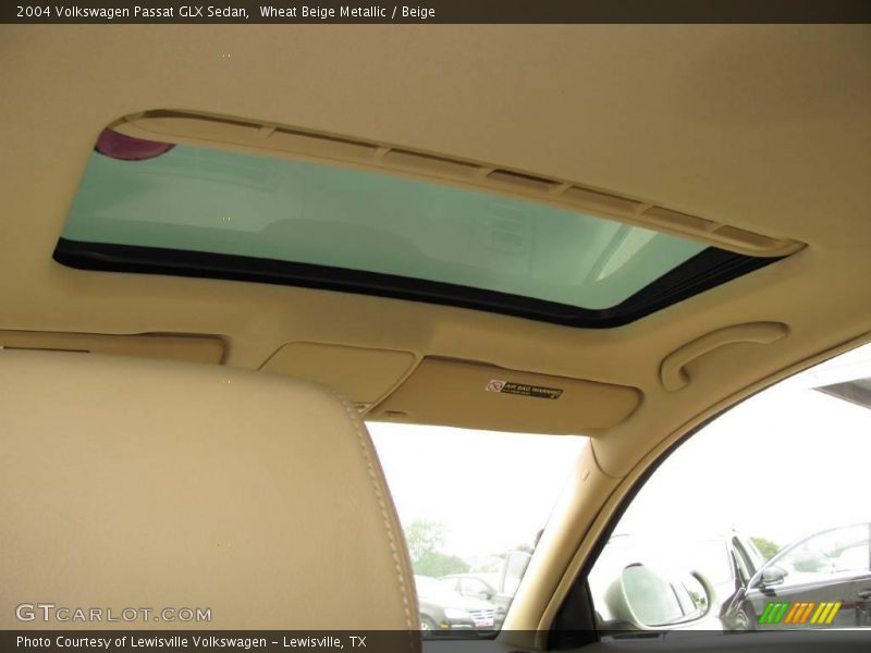 Wheat Beige Metallic / Beige 2004 Volkswagen Passat GLX Sedan