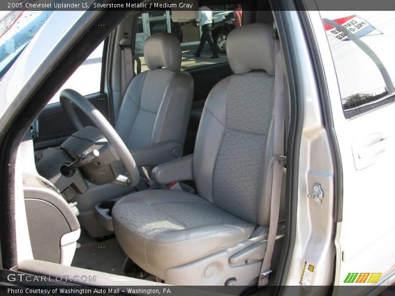 Silverstone Metallic / Medium Gray 2005 Chevrolet Uplander LS