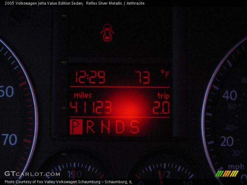 Reflex Silver Metallic / Anthracite 2005 Volkswagen Jetta Value Edition Sedan